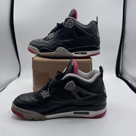 Air Jordan 4 Retro \